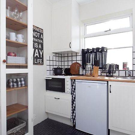 Overlooking The City, Bright & Cozy - Free Parking Reikiavik Exterior foto